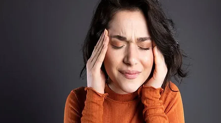 Can Online Ayurveda Consultation Help with Migraine Issues